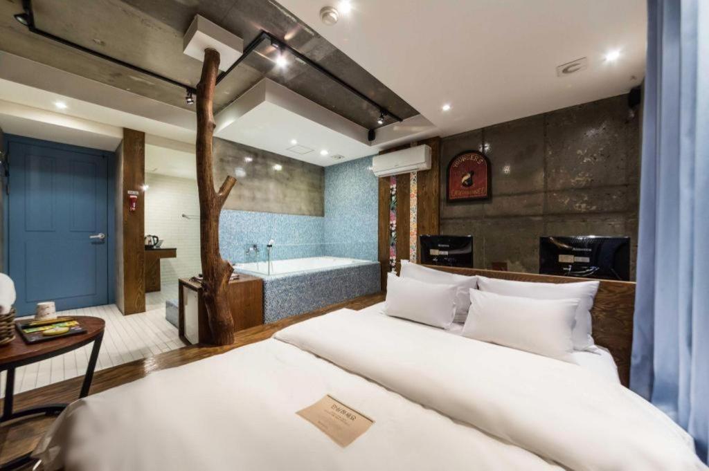 Motel Yaja Yeongdeungpo 2*