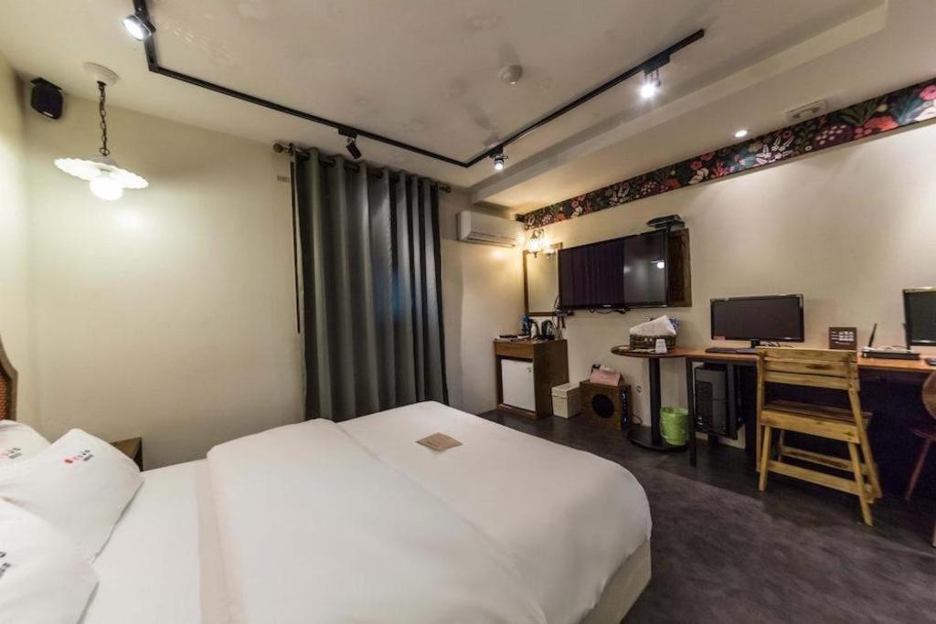 Yaja Yeongdeungpo Motel