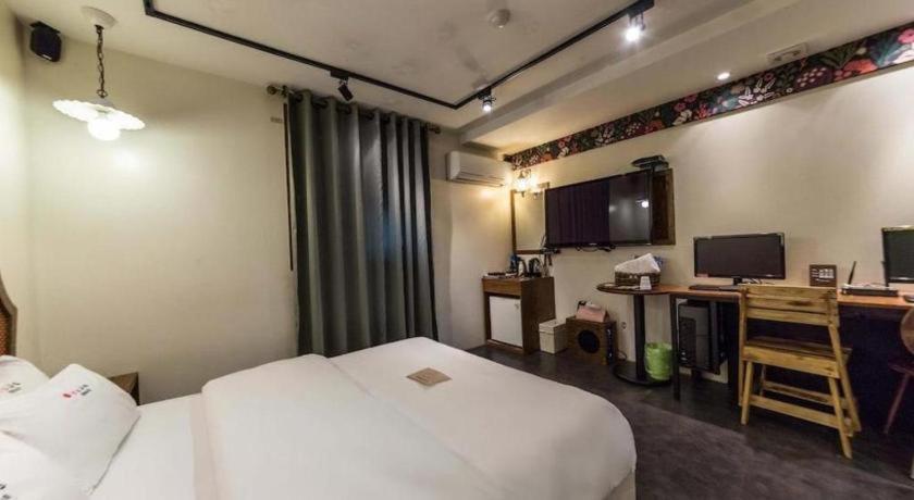 Yaja Yeongdeungpo Motel